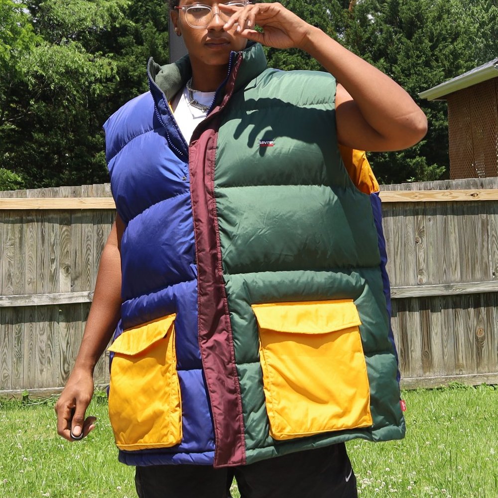 multicolor levi puffer vest - Picture 9 of 10
